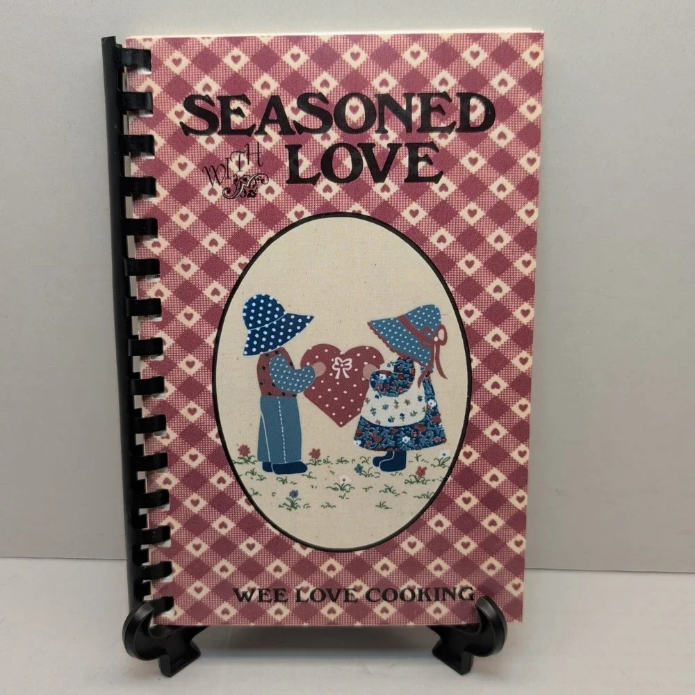 Seasoned With Love Cookbook Favorite Recipes Wee Maple Shade New Jersey 1987